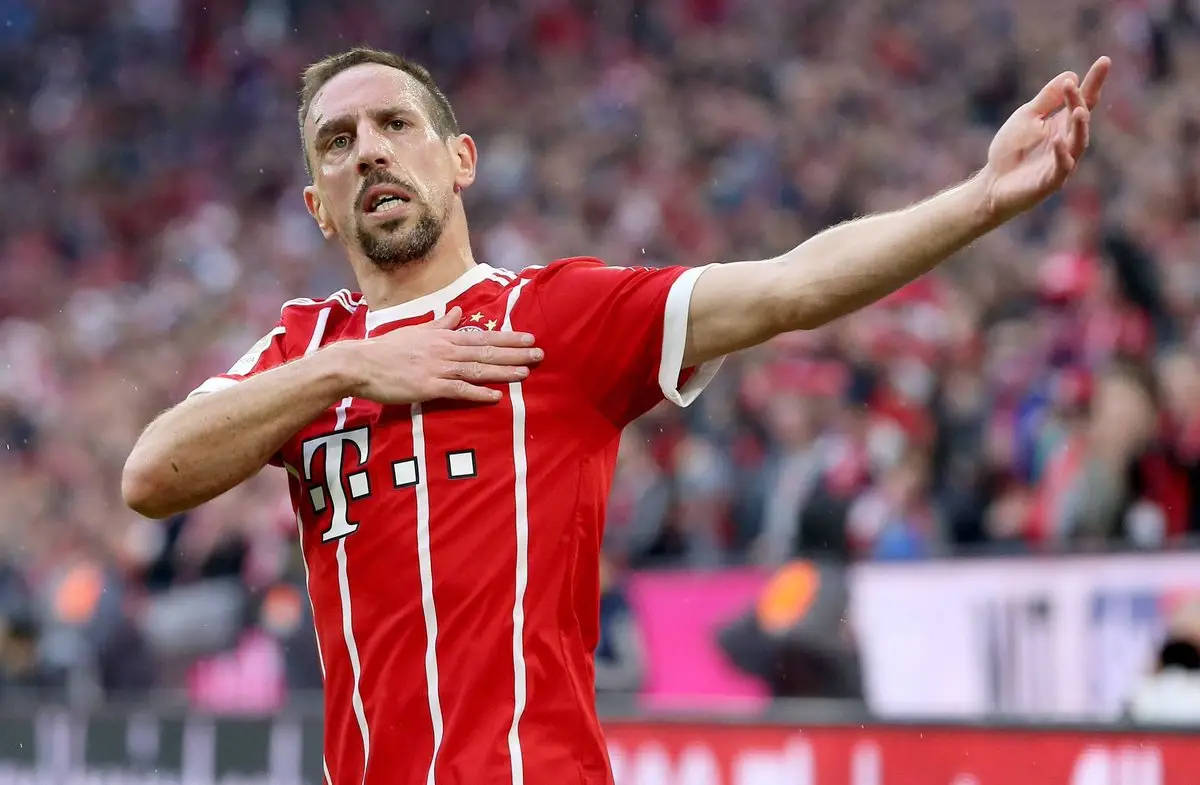 爱游戏官网-沙尔克备战新赛季，期待重新崛起