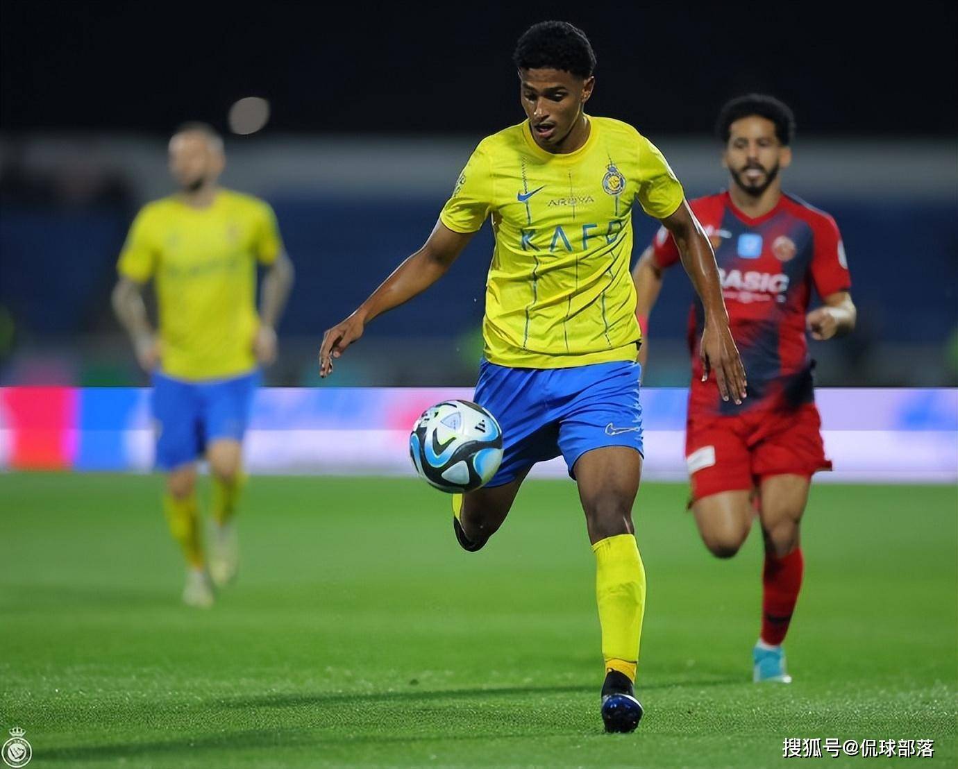 雄鹿队单打独斗,取得多场胜利连胜的记录 雄鹿队单打独斗,取得多场胜利连胜的记录