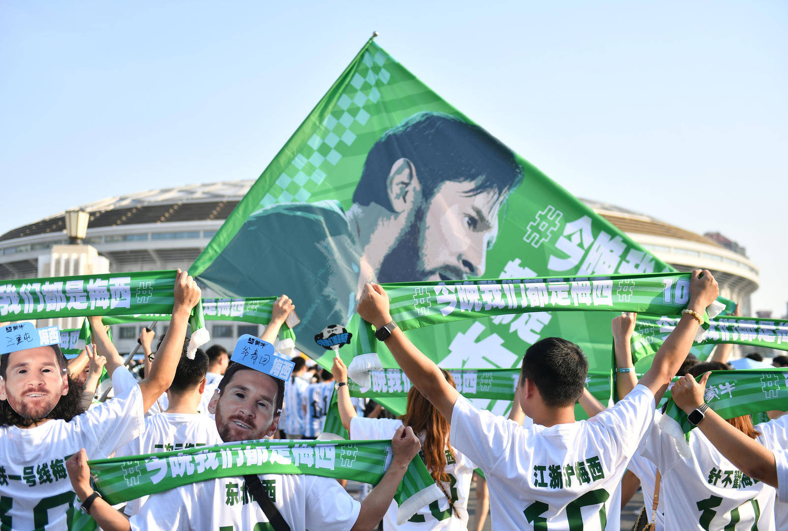 爱游戏官网-比赛结果让球迷意犹未尽，对球队未来充满期待