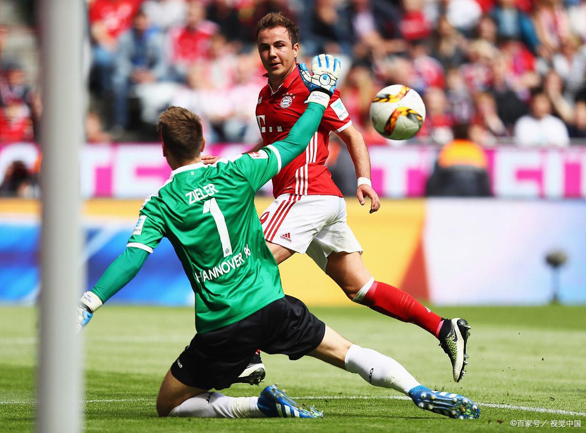 明斯特队在比赛中全力拼搏取得胜利