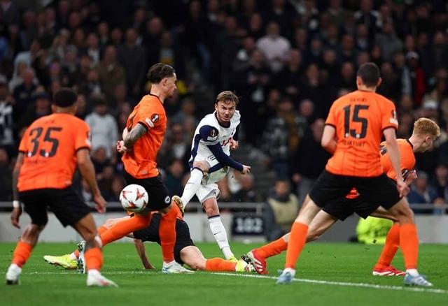 爱游戏在线-包含弗兰克福客场战平对手，难掩失望情绪的词条