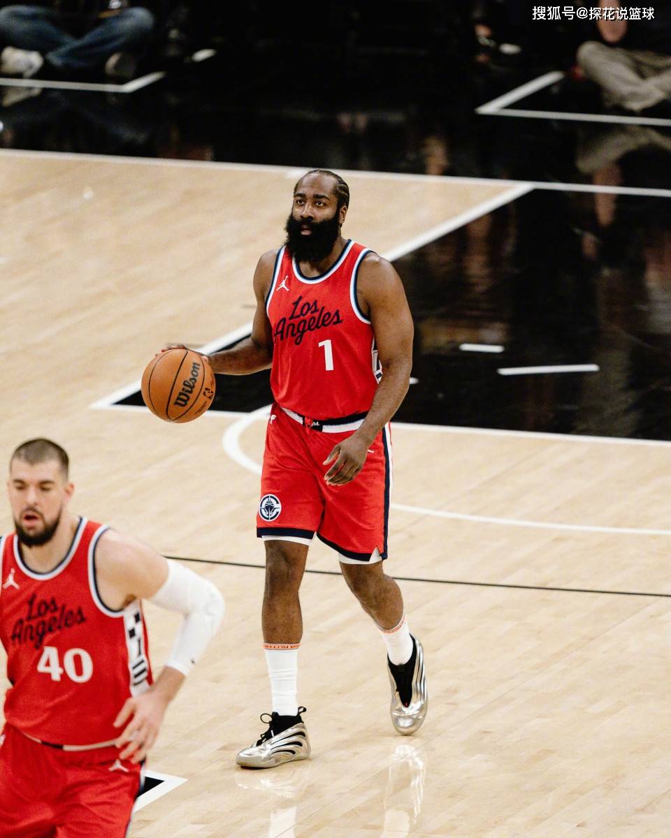 哈登缺战雷霆遭逆转休城主场负