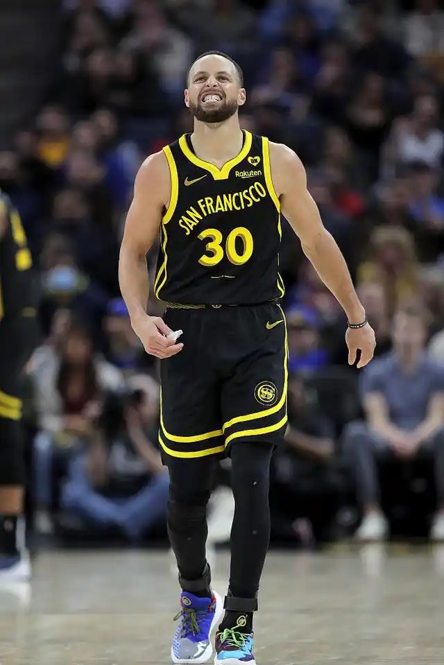 爱游戏网页版登录入口-重要球员累伤，球队备战考验重重