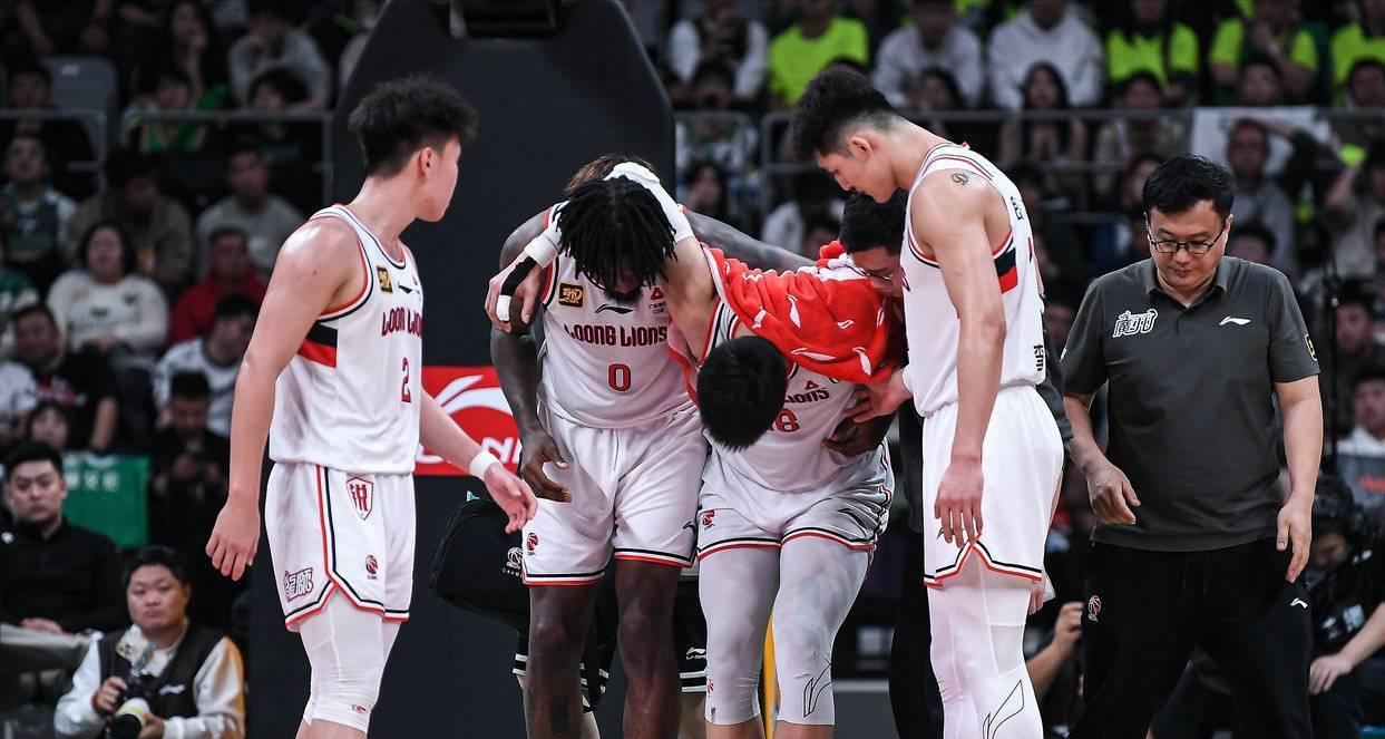 重要球员累伤，球队备战考验重重