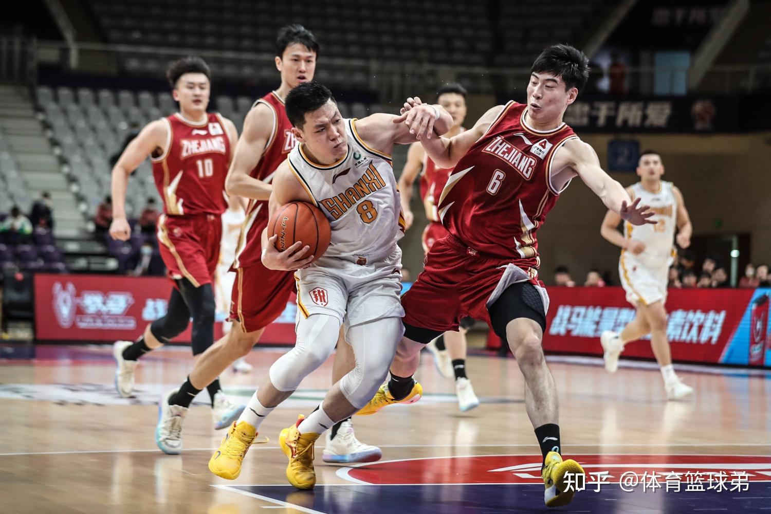 篮球锦标赛强队实力碾压,晋级之路一路顺畅的简单介绍 篮球锦标赛强队实力碾压,晋级之路一路顺畅的简单介绍