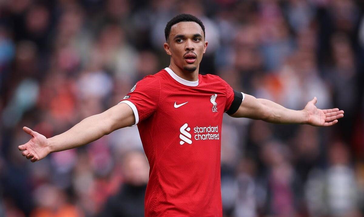 利物浦伤病名单更新，关键球员状态备受关注的简单介绍