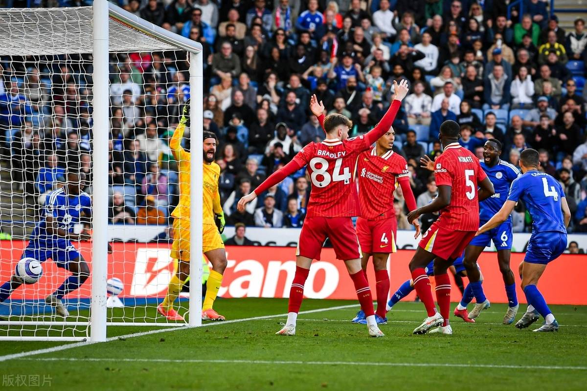 包含利物浦中场善射,帮助球队打破僵局的词条 包含利物浦中场善射,帮助球队打破僵局的词条