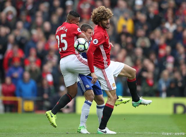 阿贾克斯主场告捷,小组第一在望 阿贾克斯主场告捷,小组第一在望