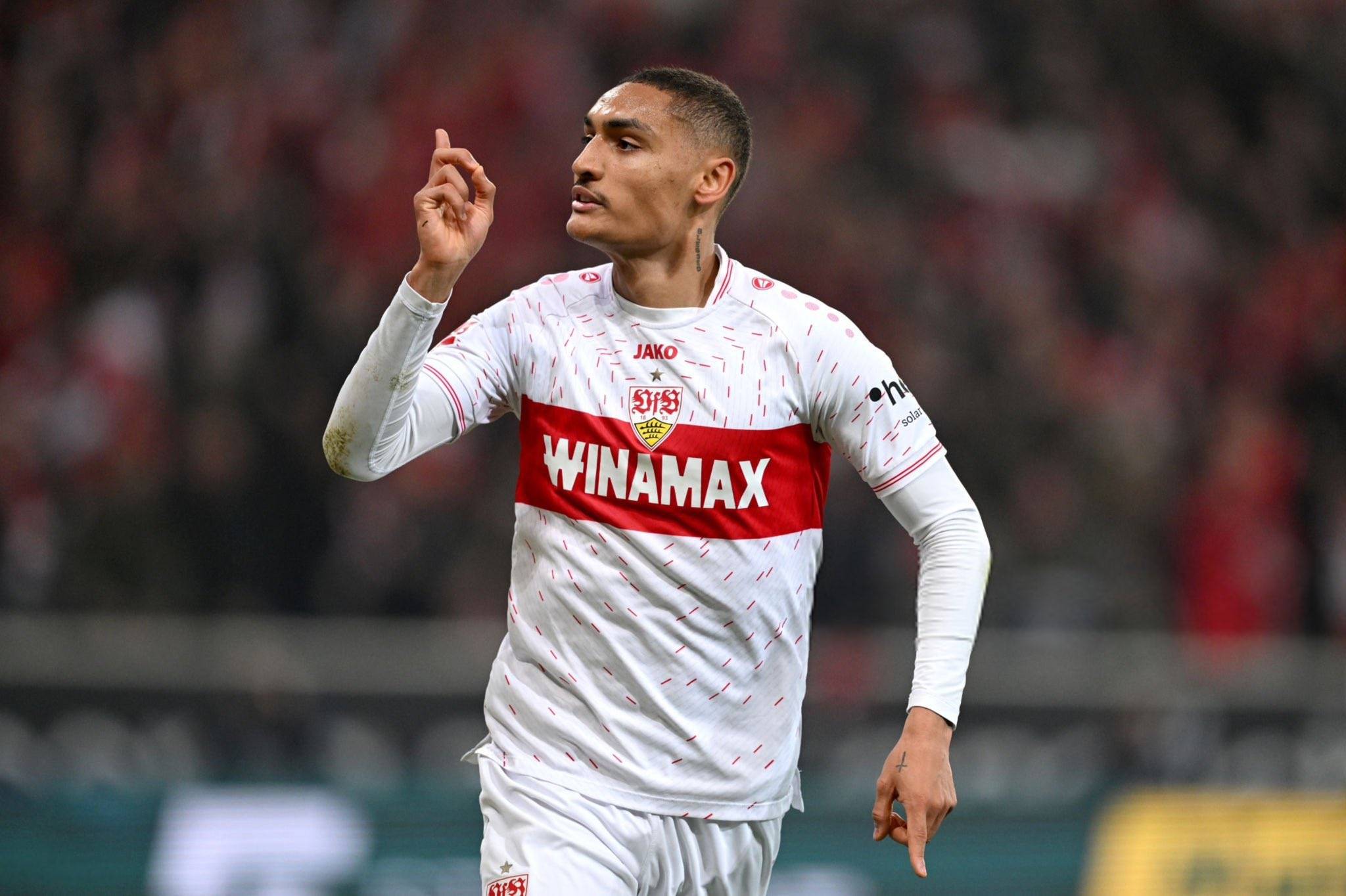 斯图加特正备战迎战奥格斯堡的关键对决的简单介绍 斯图加特正备战迎战奥格斯堡的关键对决的简单介绍