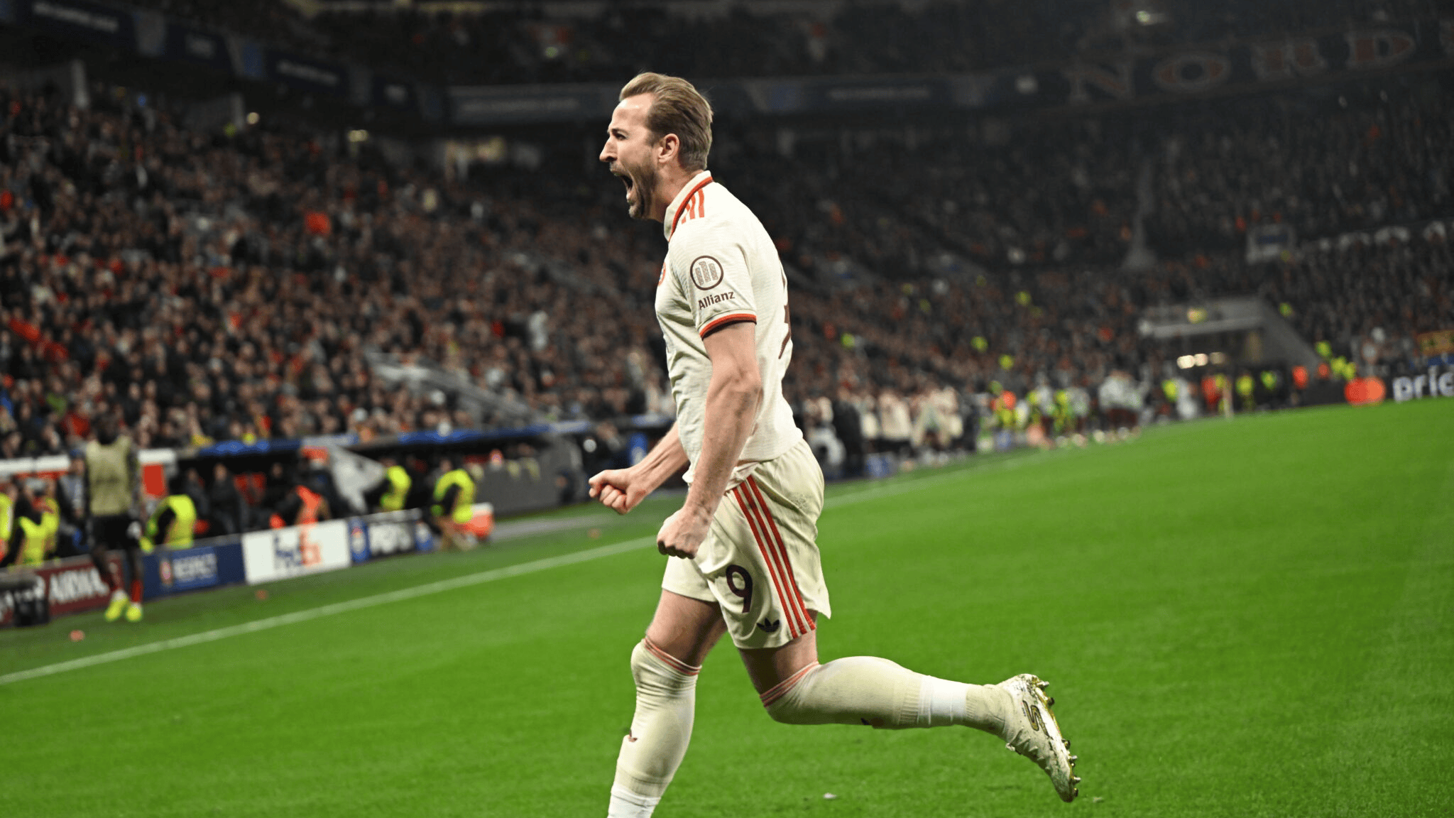 拜仁慕尼黑有意英超球员，引发转会传闻的简单介绍