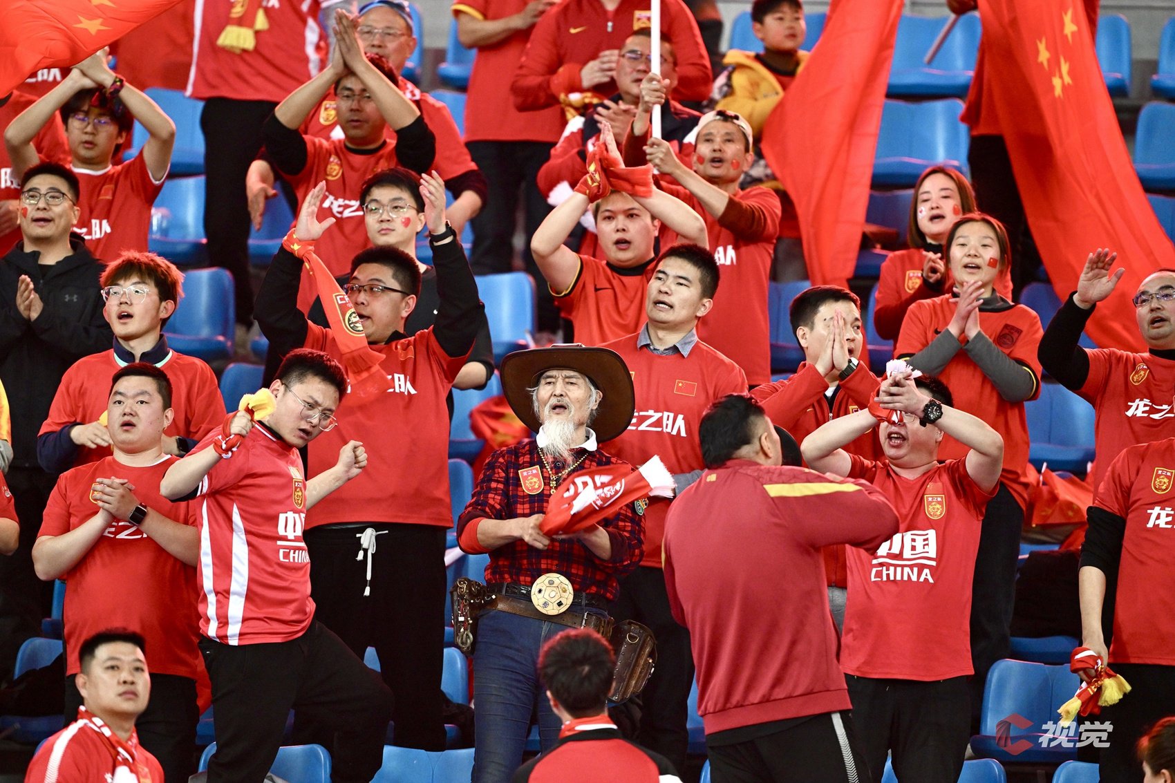 爱游戏app下载-尼斯球迷组织举办支持球队活动，展现忠诚度的简单介绍