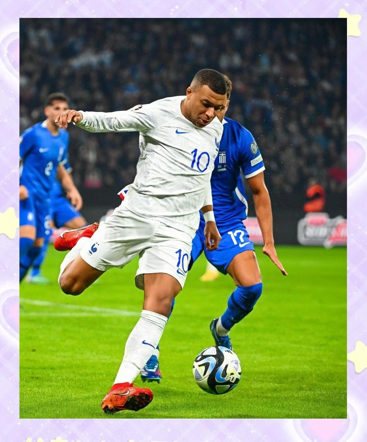 关于法国队欧洲杯预选赛击败对手，提前锁定小组出线资格的信息