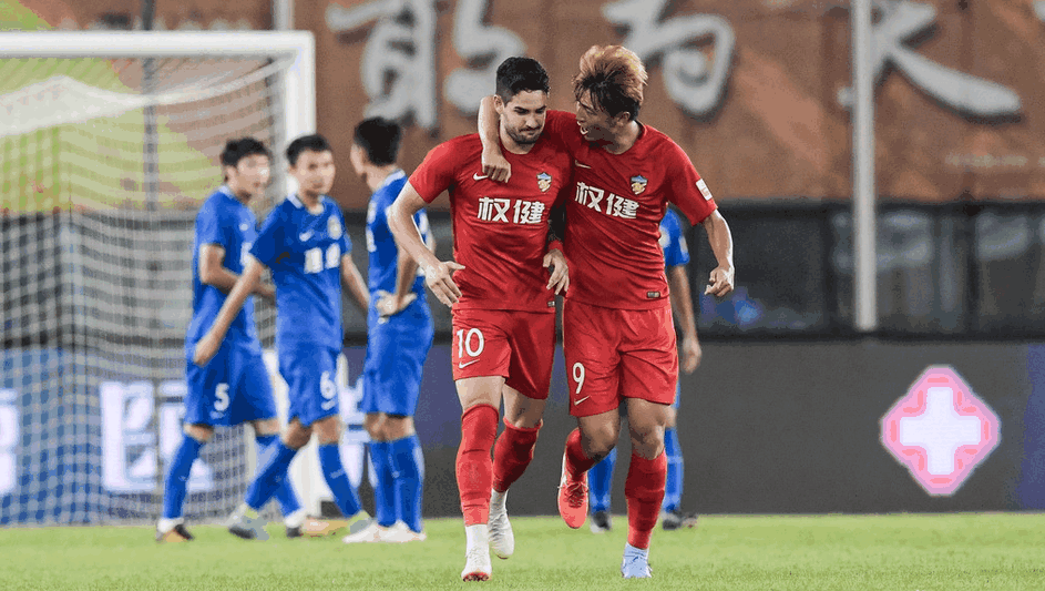 欧洲劲旅实力碾压，击败亚冠强队