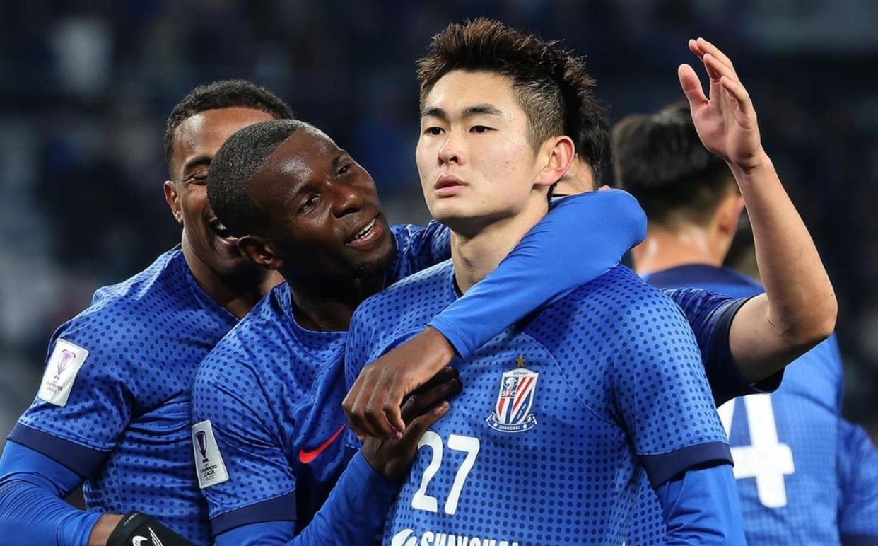 包含中超劲旅备战大国际荣耀之战的词条