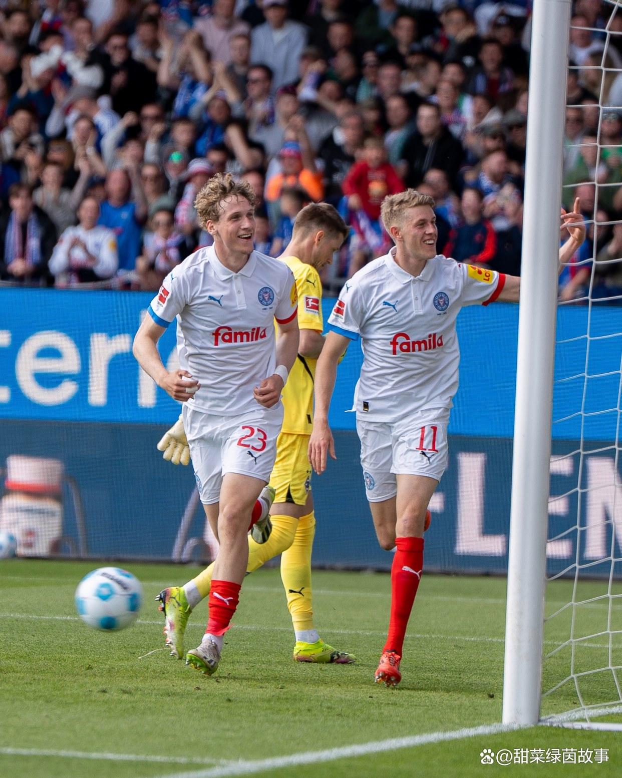 包含沃尔夫斯堡主场负于奥格斯堡，遭遇连败的词条